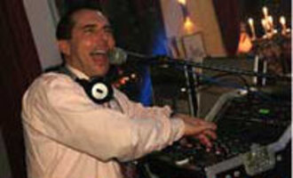 DJ